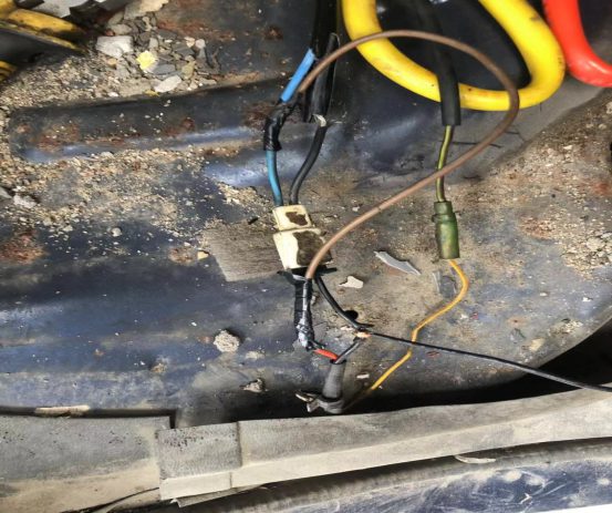 奥拓偶发性不能启动-蛙趣网