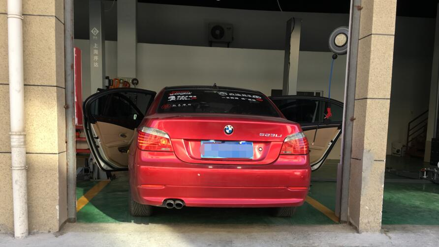 2010年宝马523L油位传感器故障案例-蛙趣网